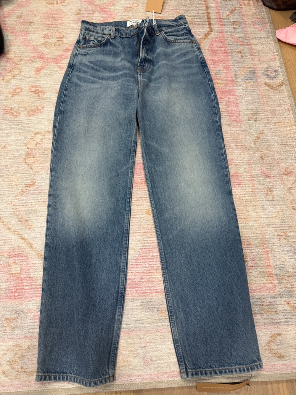 NWT Reformation Jeans in medium blue wash size 27 - Picture 6 of 11